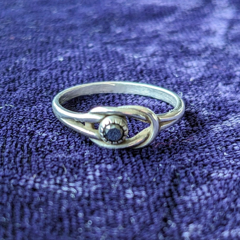 Vintage 925 Sterling Silver Ring With Black Diamond, Size 5.75